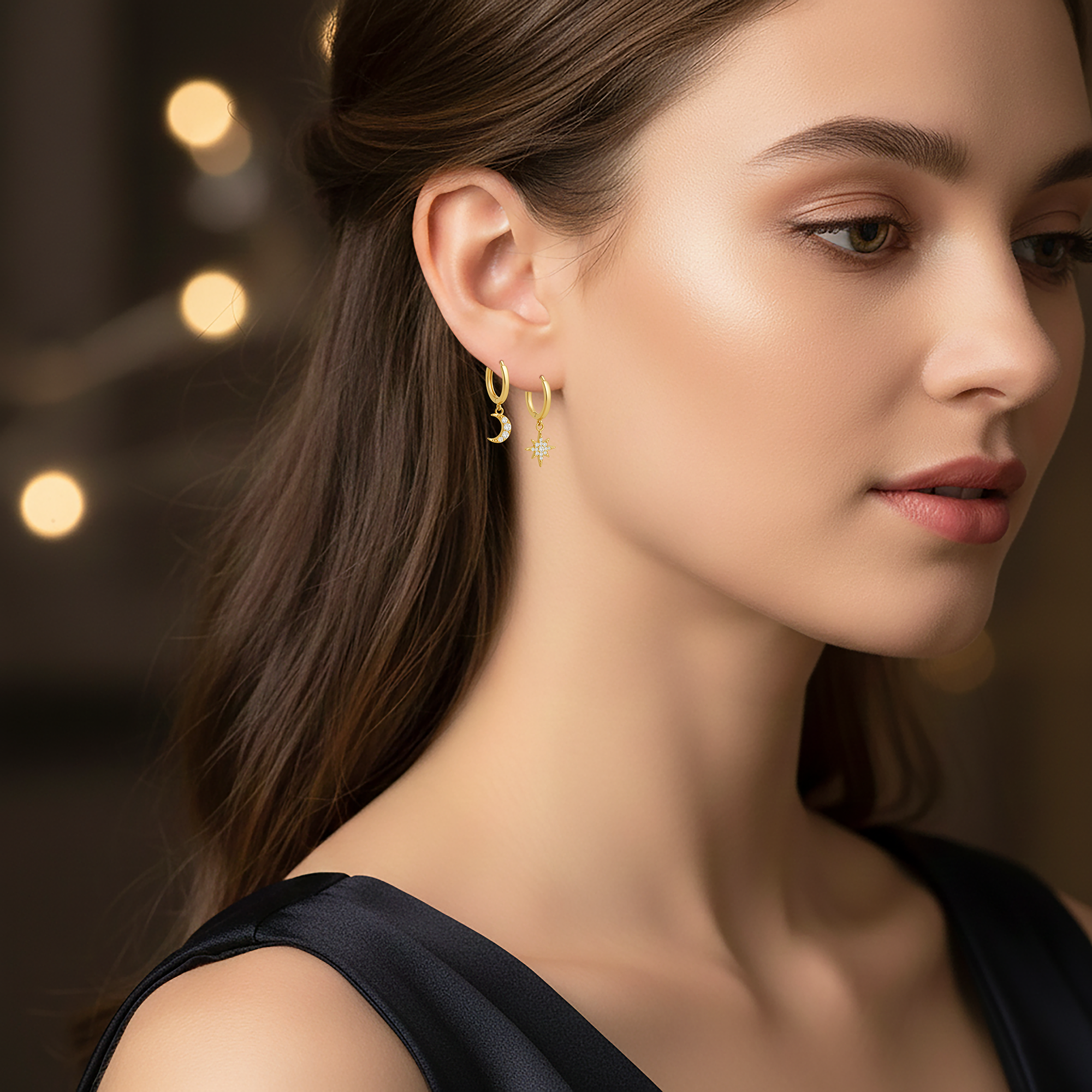 Boucles d’oreilles Soleil & Lune – Plaqué Or & Zirconium | Créoles Asymétriques