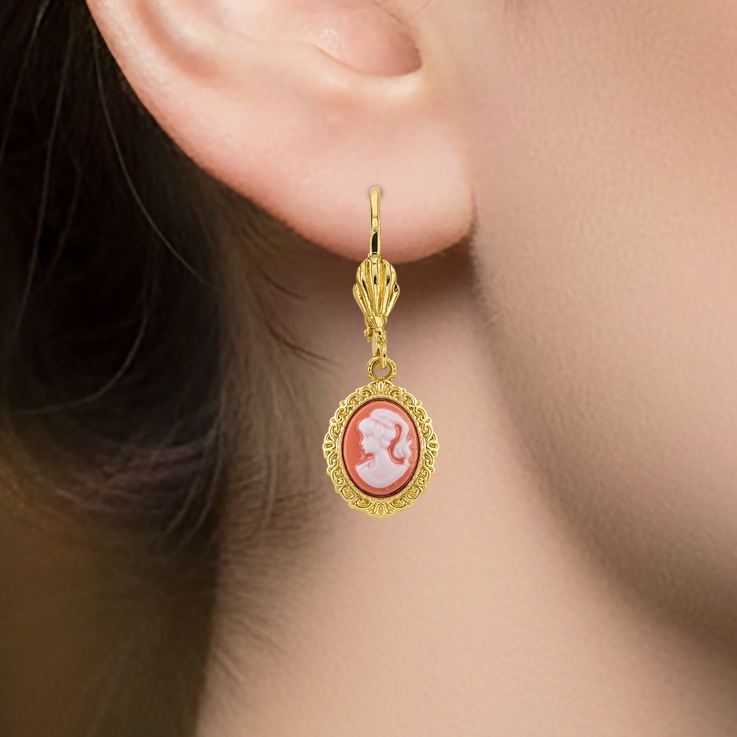 Boucles d’oreilles camée rouge vintage – Plaqué or – Dormeuses élégantes